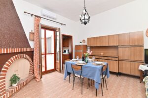 izzhome-colonial-30