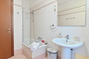 izzhome-orange-tree-pula-12