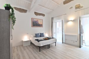 izzhome-breeze-superior-view-apartment-7