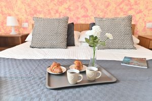izzhome-central-apartment-7