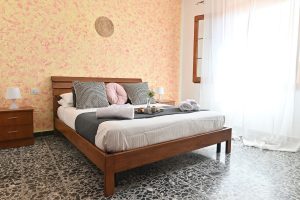 izzhome-central-suite-5